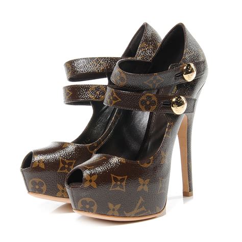 LOUIS VUITTON Patent Monogram Ritual Fetish Platform Pumps .